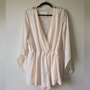 California Moonrise Cream Lace Detail Romper Size M